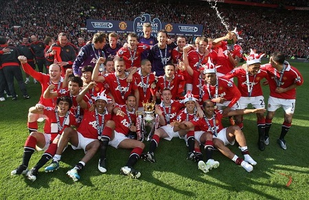 斯托伊奇科夫：亚马尔和登贝莱是金球热门，欧冠表现很重要.